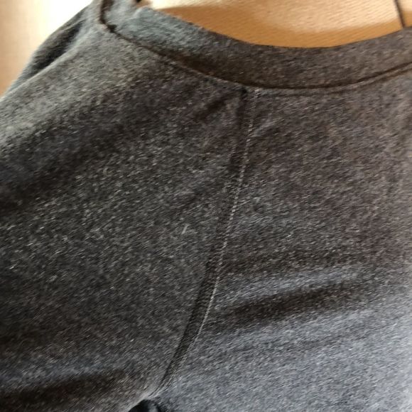 Nike Dri-Fit Size S Uptown Epic Crew Charcoal Grey Pullover Top Women's - Picture 3 of 10